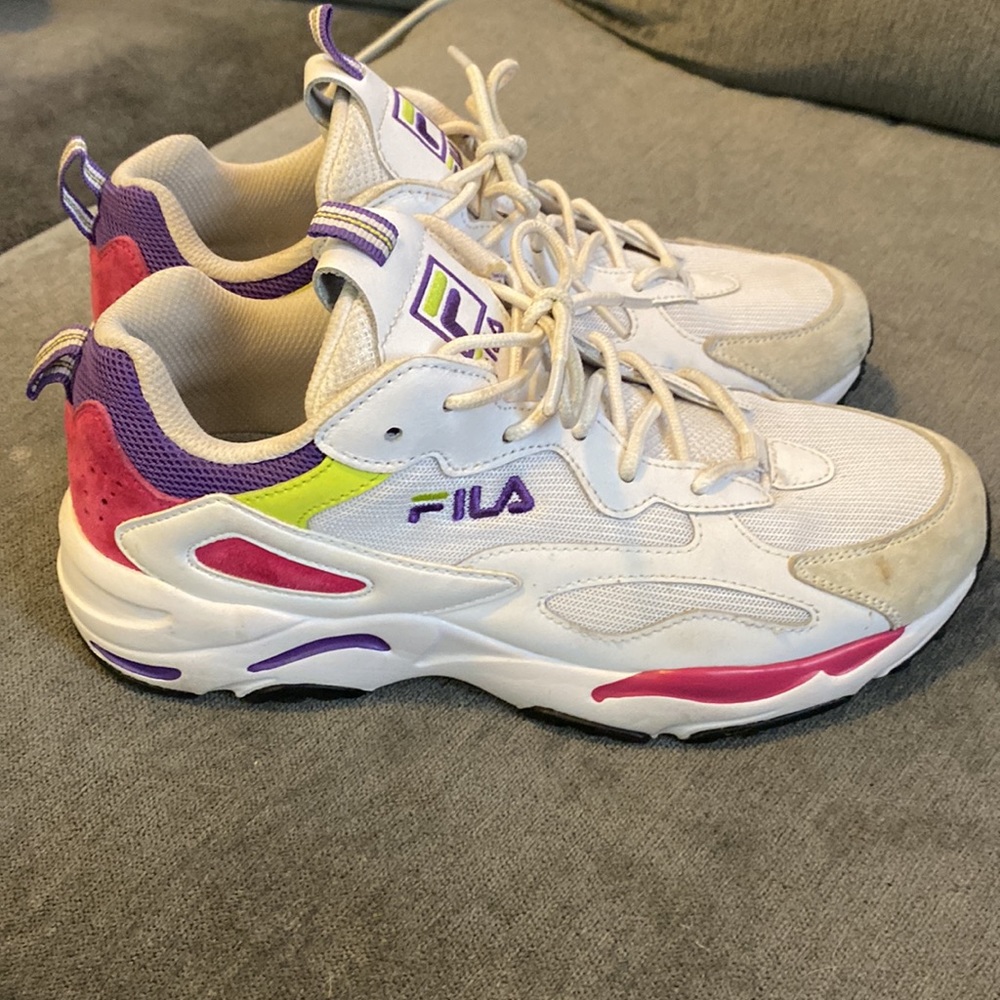 Like new Fila ray tracers